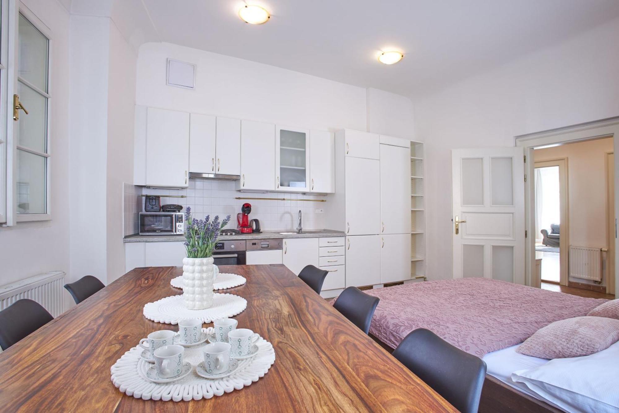 Charles Bridge Apartments Prague Extérieur photo